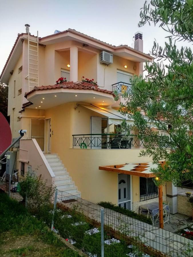 Villa Amalia Bay Nea Iraklitsa Exterior foto